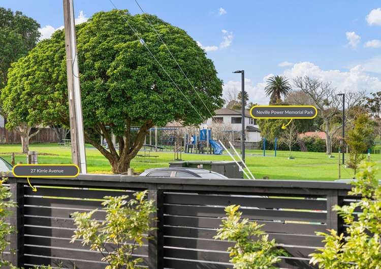 27 Kirrie Avenue Te Atatu South_30