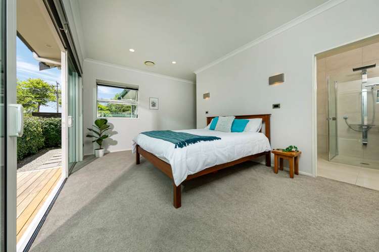 51 Churchouse Road Greenhithe_10