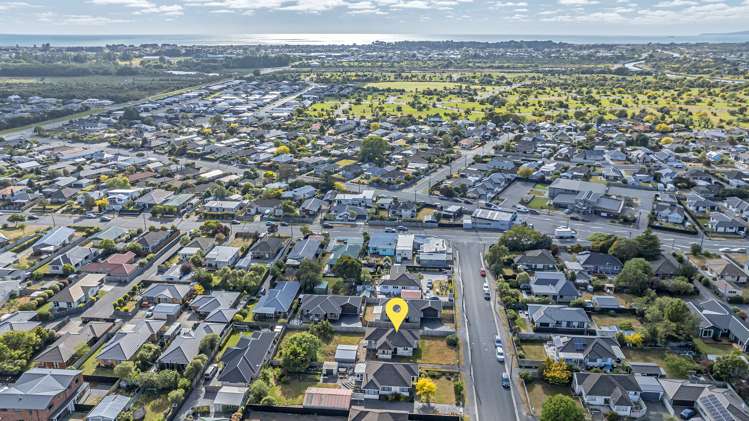 7 Cossar Street Burwood_8