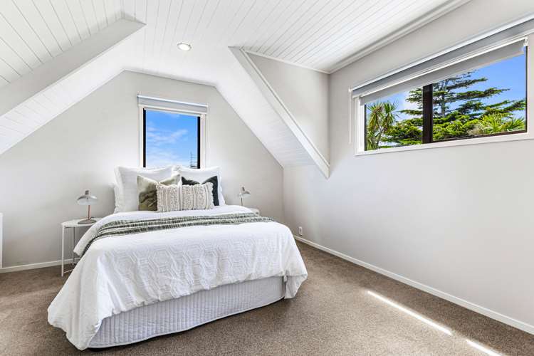 2/12 Neil Avenue Te Atatu Peninsula_13