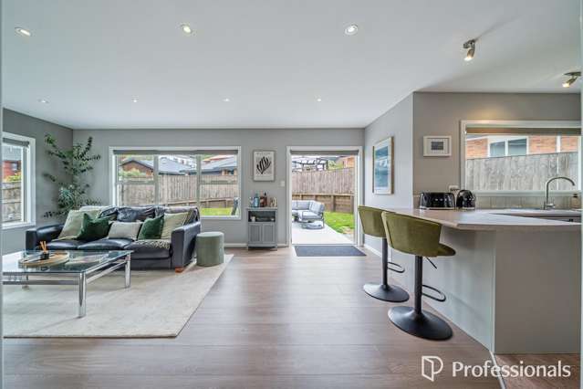 95 Redvers Drive Belmont_2