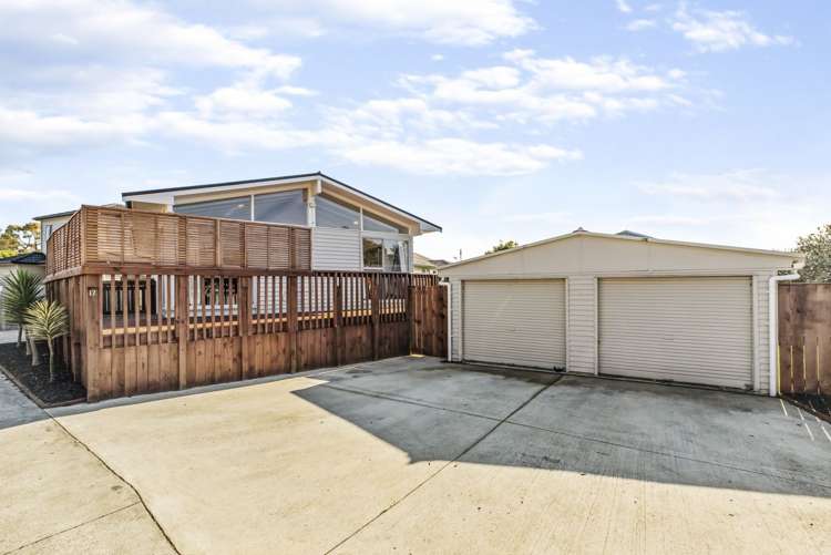 17 Newland Grove Henderson_11