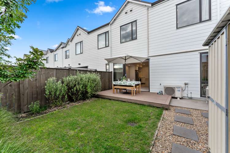 5 Cambie Avenue Red Beach_11