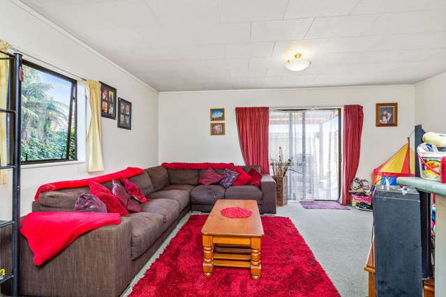 34a Puriri Crescent Hillcrest_1