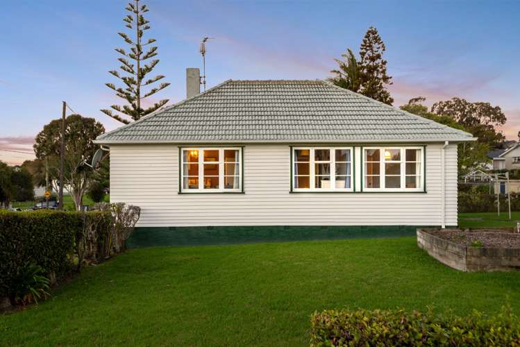 13 Philomel Crescent Bayswater_2