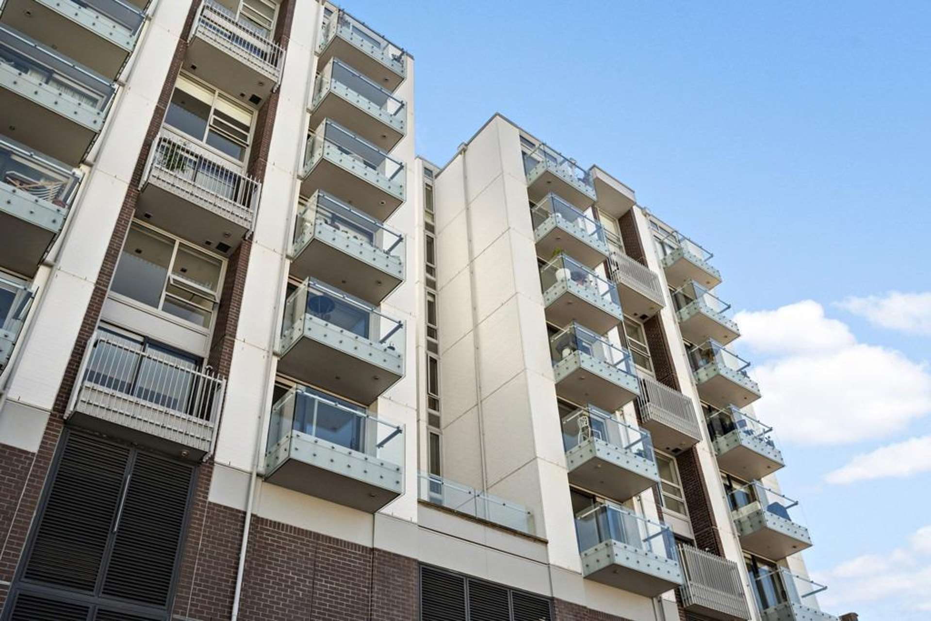 8F/10 Lorne Street 2185_0