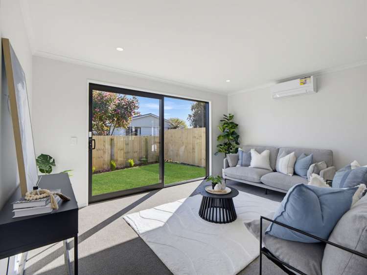 23 Swanns Road_4