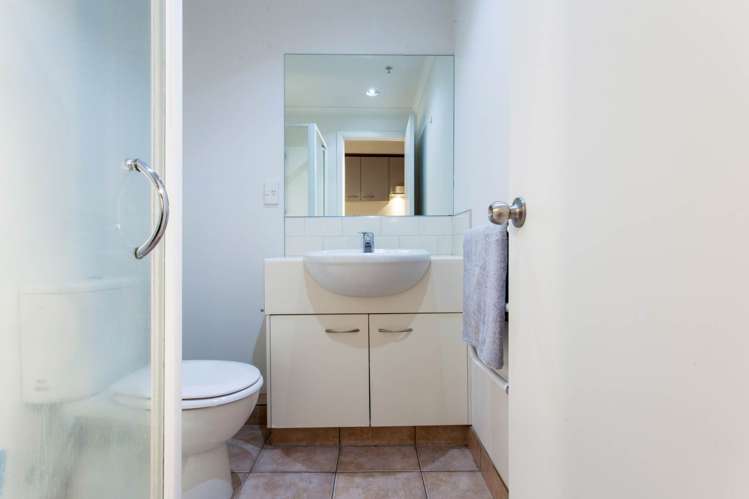 2H/508 Queen Street City Centre_8