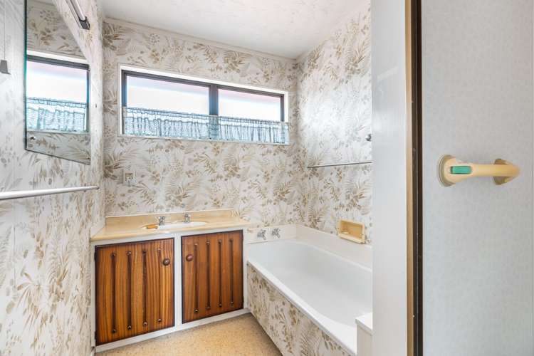 1/34 Majesty Place Half Moon Bay_12