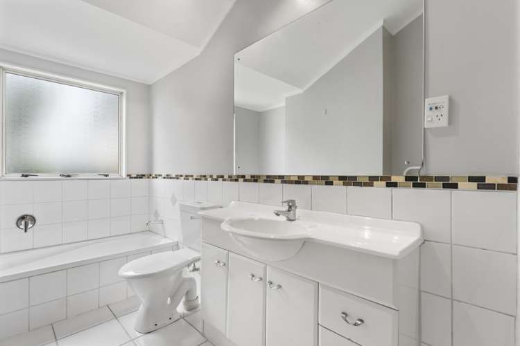 2/17 Maungarei Road Remuera_17