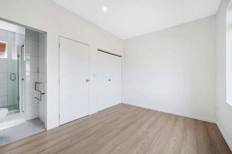 123A Whitford Road Northpark_7