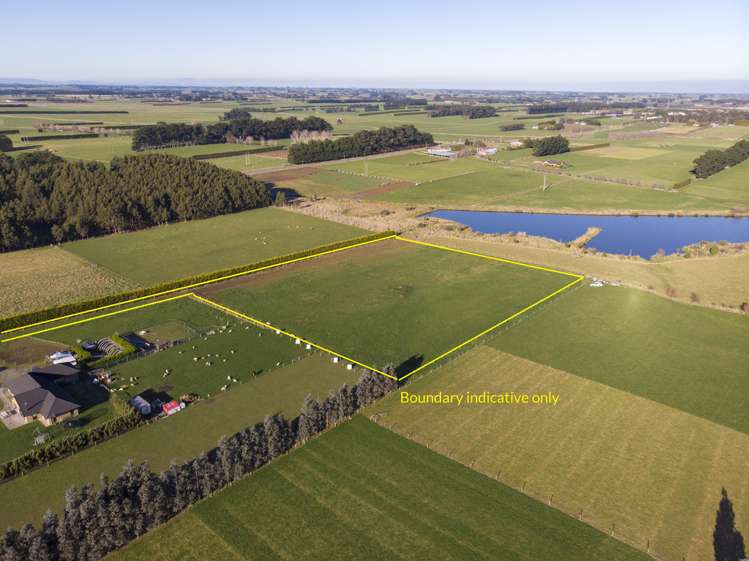 270 Roslyn Road Roslyn Bush_11