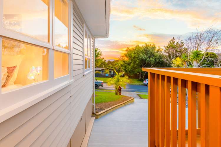 42 Commodore Drive Lynfield_25