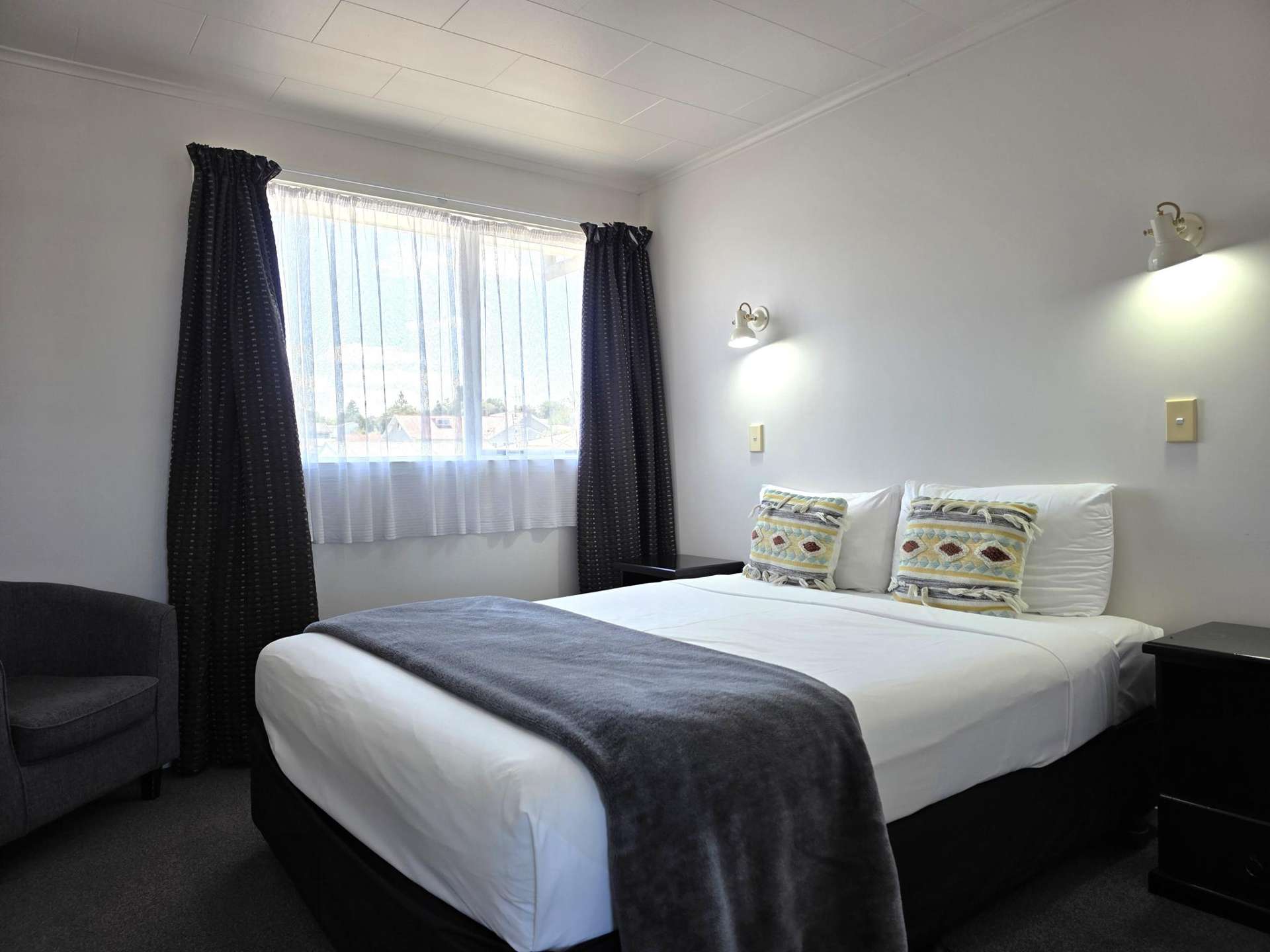 2/102 Tamamutu Street Central_0