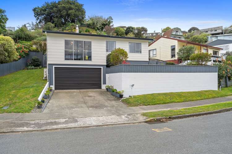 64 Abraham Heights_0