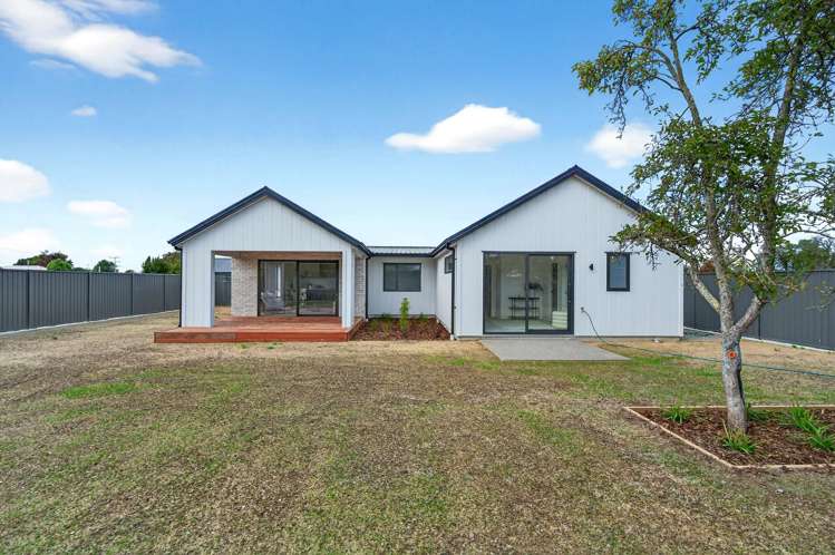 25 Sir Bob Charles Drive Masterton_18