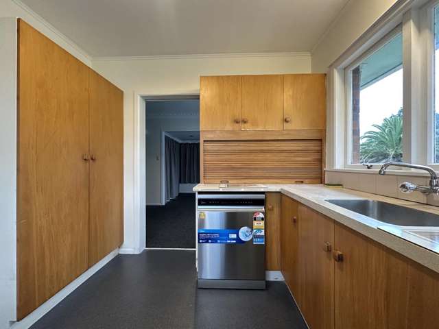 3 Bleakhouse Road 10688_4