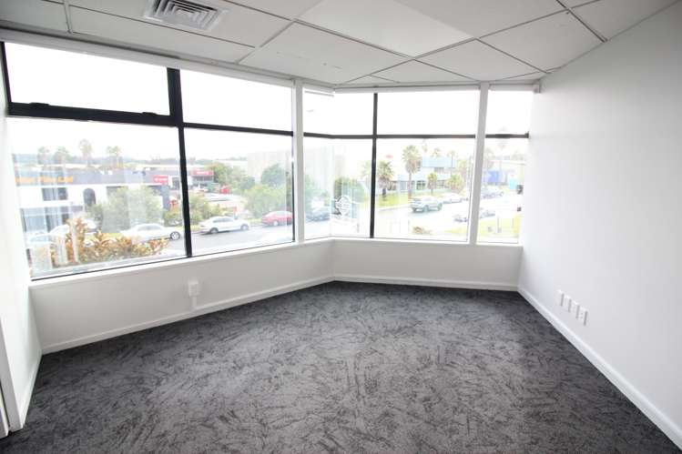 2/6 Piermark Drive Albany_18