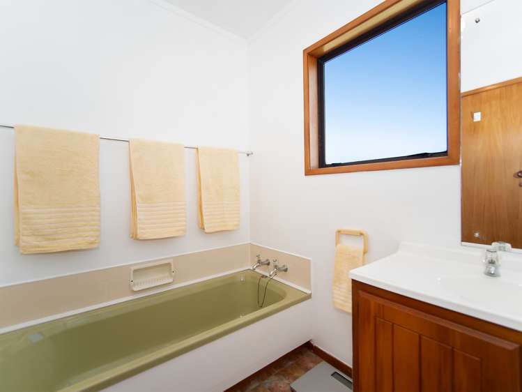 93 Te Haumi Drive Paihia_14