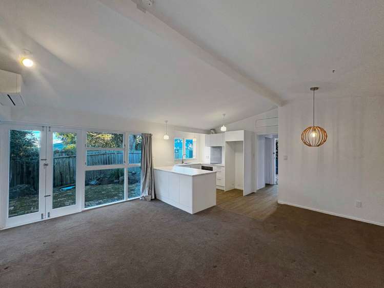 3/89B Te Kawa Road Greenlane_1
