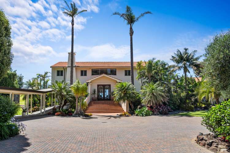 572 Rockell Road Whananaki_1