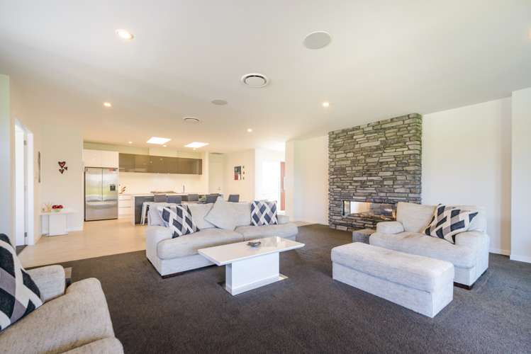 33 Hartwell Drive Kelvin Grove_10