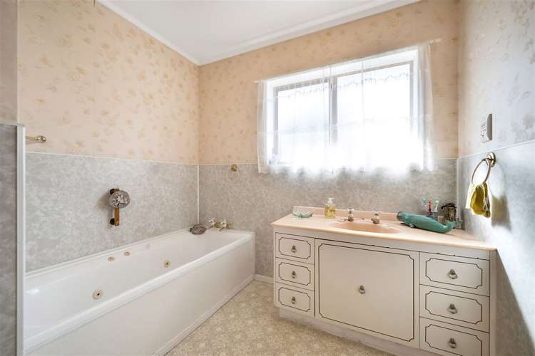 1/178 Edmonton Road Te Atatu South_12