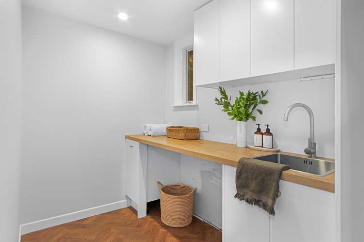 4 Tillman Avenue Strowan_11