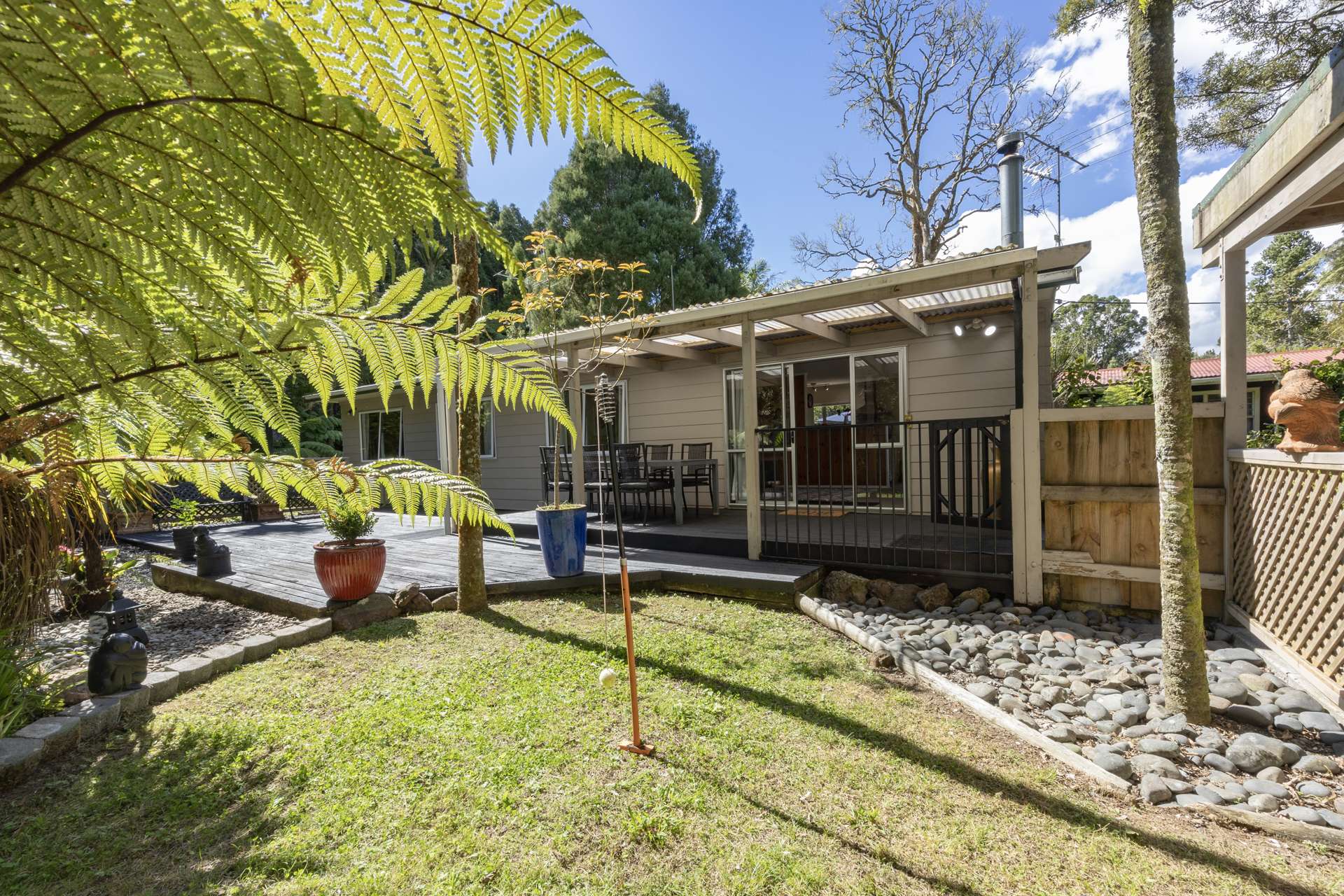 8 Ngaio Road Titirangi_0