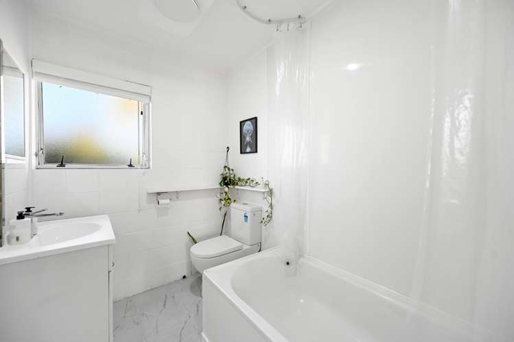 79E Firth Street Hamilton East_9