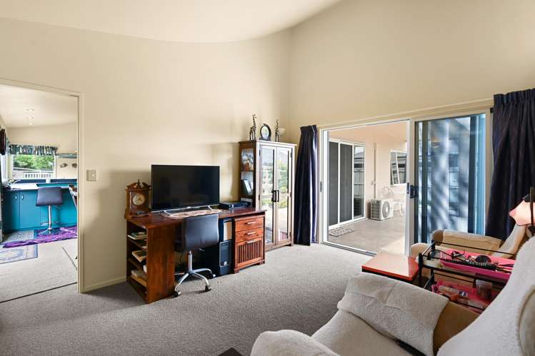 210 Thomas Road Rototuna North_12