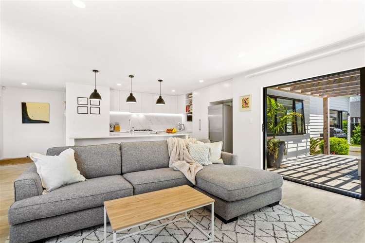 18 Ahutoetoe Road Wainui_11