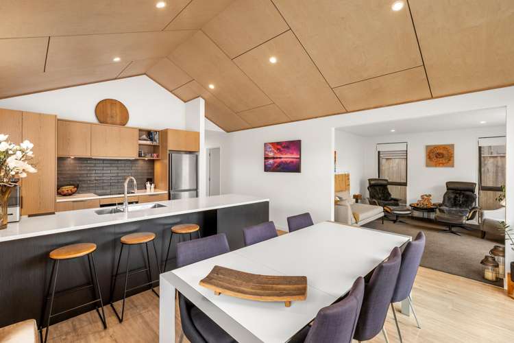 11 Glen Dene Crescent Wanaka_2