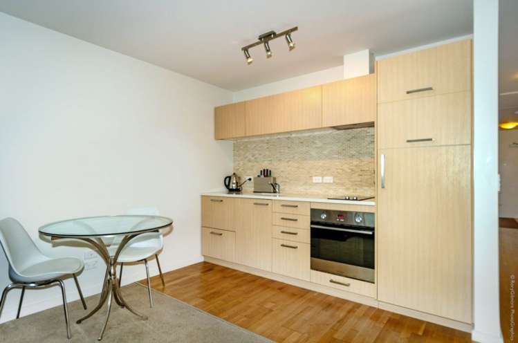 2/180 Peterborough Street Christchurch Central_6