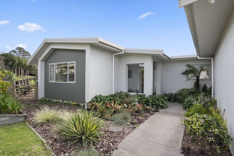 55 Contour Avenue Pyes Pa_14