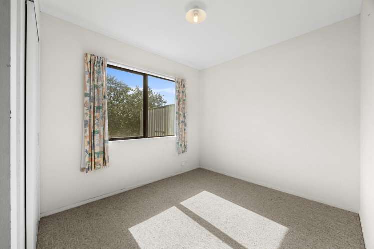 109 Pooks Road Ranui_14