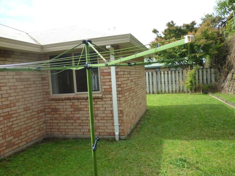 21 Pointon Glade Grandview Heights_4