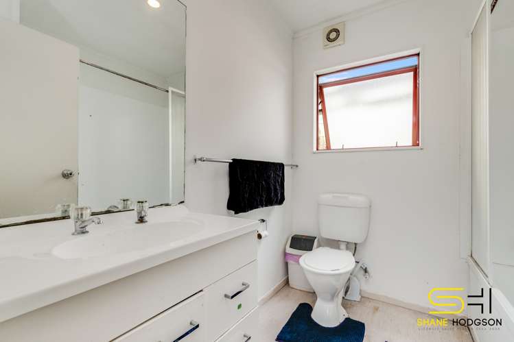 34 Waipapa Crescent Otara_14