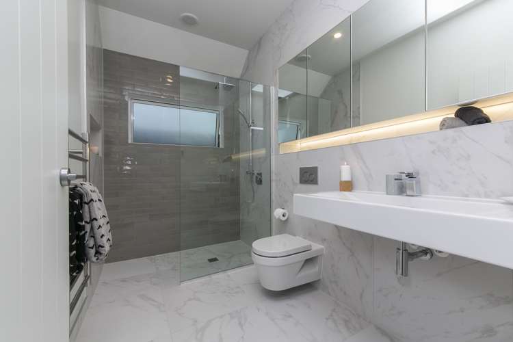 12 Tauwaka Crescent Riverhead_19