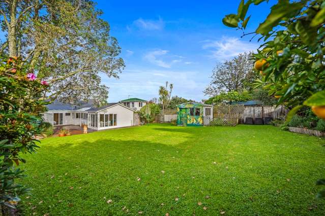 10 Seabreeze Road Narrow Neck_2