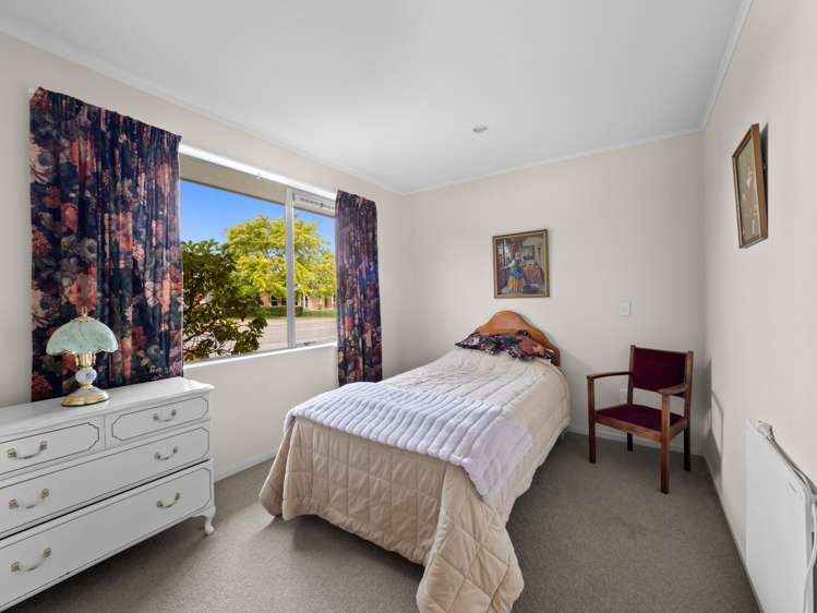 123 Pages Road Allenton_13