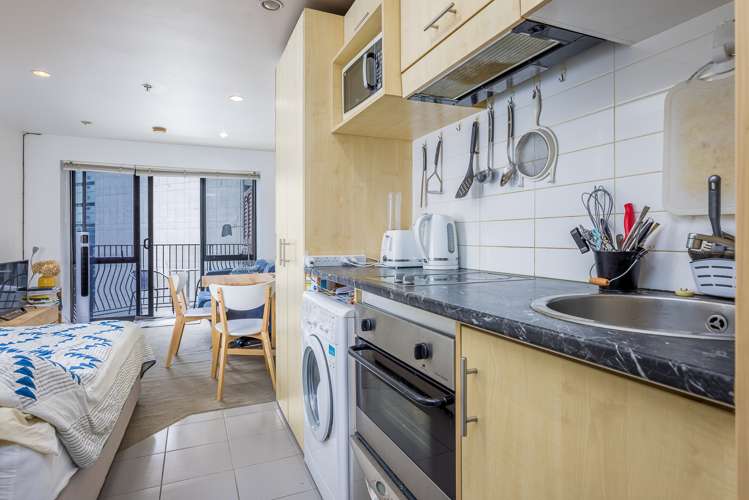 3j/23 Emily Place Auckland Central_6