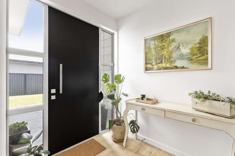 21 Torbay Avenue Lake Hood_1