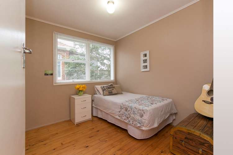 2/159 Titirangi Road New Lynn_10