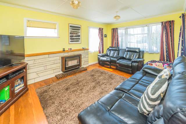 69 Totara Street Tawhero_3