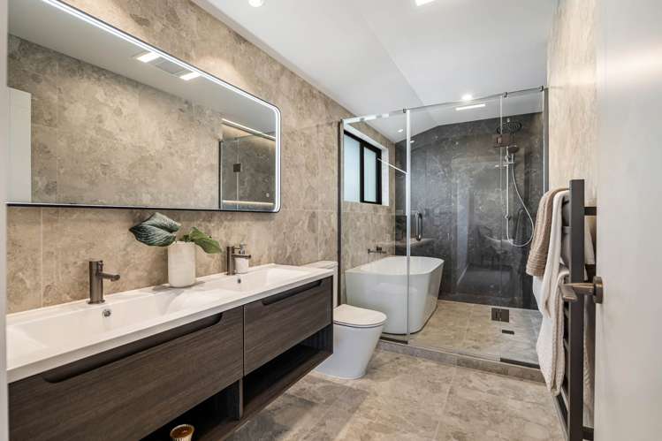 101 Skulander Crescent Millwater_26