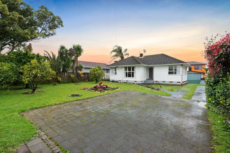 503 Massey Road Mangere_13