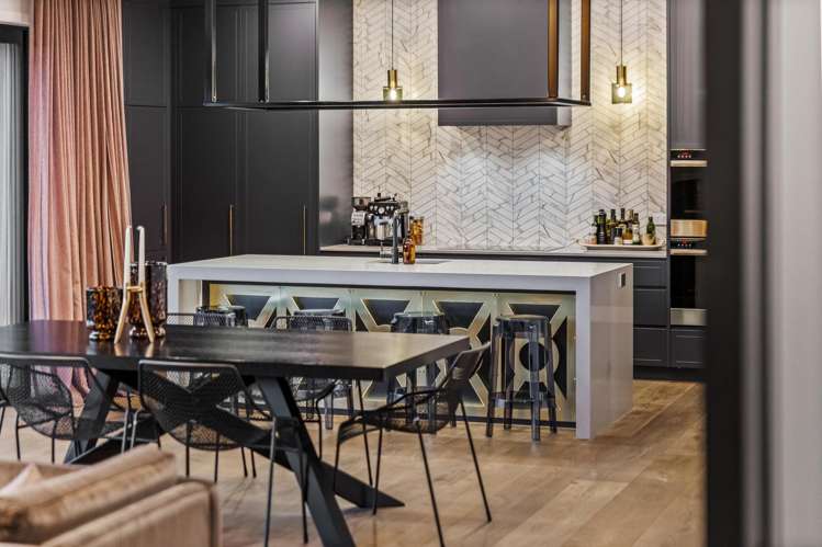 15 Myra Evelyn Grove Dairy Flat_5