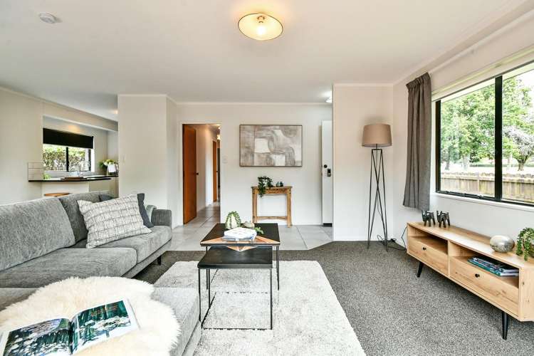 1/33 Onslow Road Papakura_5