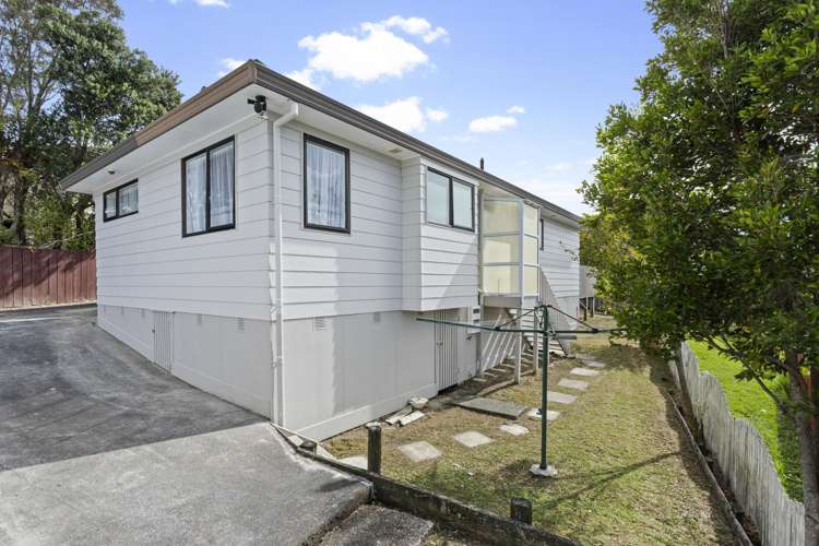 208 Solar Road Glen Eden_8